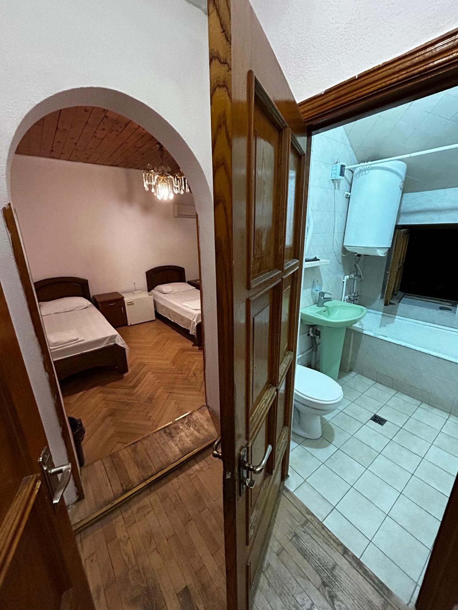 Duma Hotel Tiflis Exterior foto
